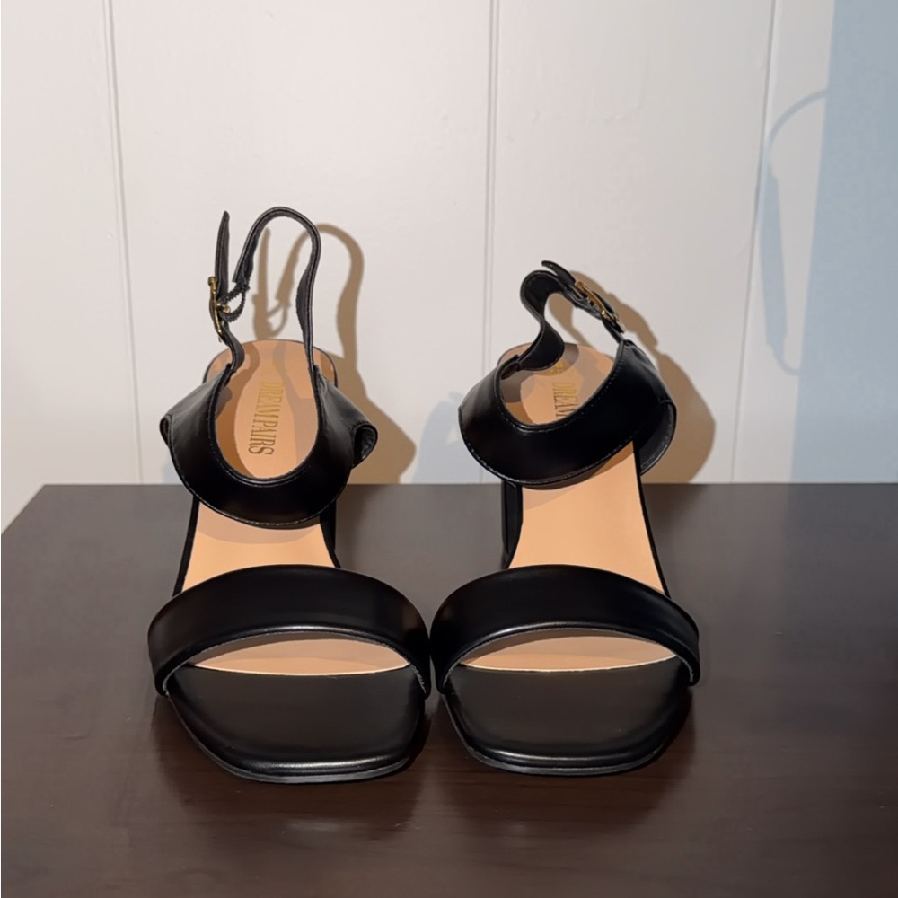 Dream Pairs Black Block Heel Sandals - Picture 2 of 5